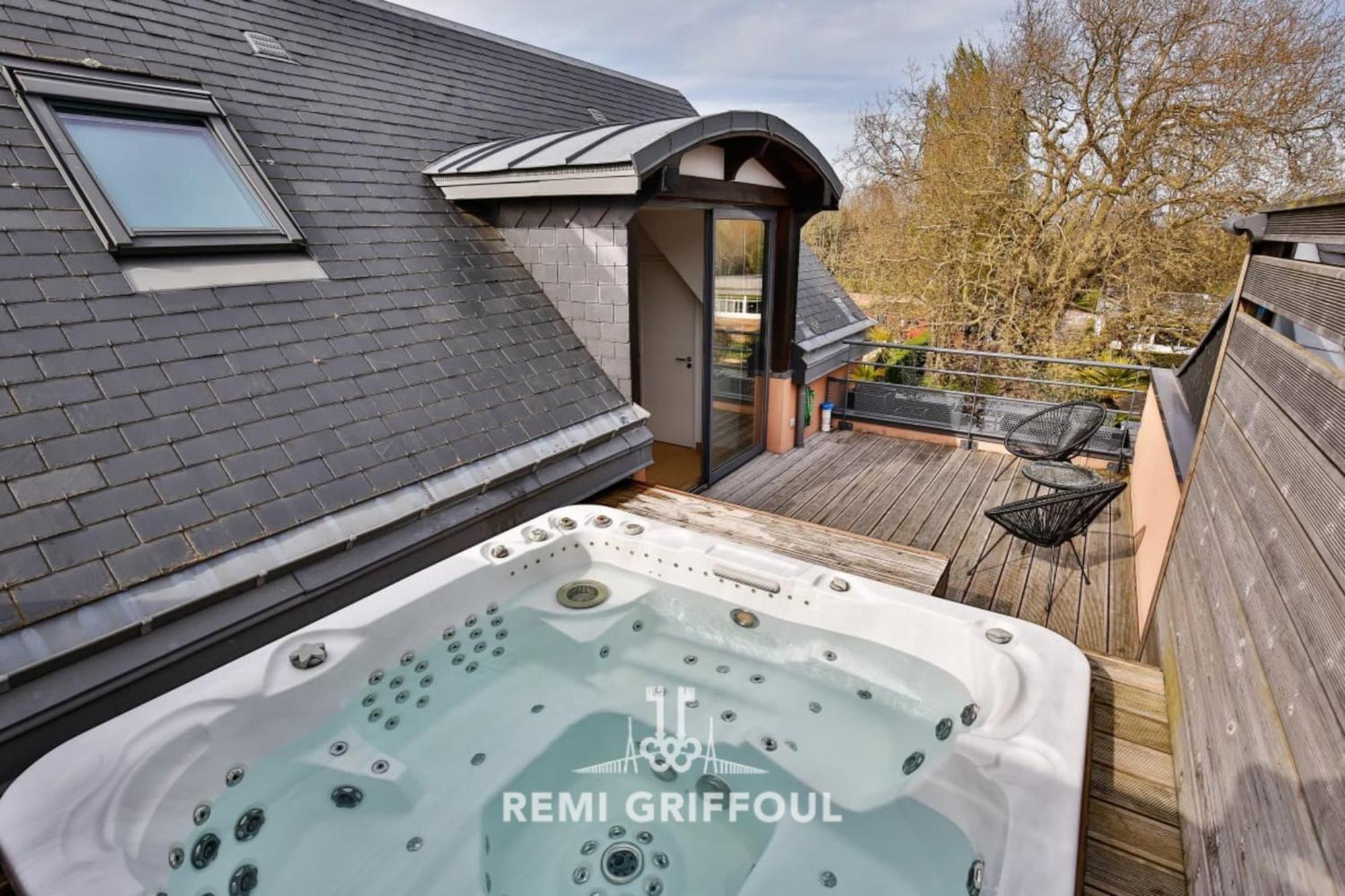 The Cosmopolitan Architect Design Home With Rooftop Jacuzzi 8 Guests Honfleur Exterior photo